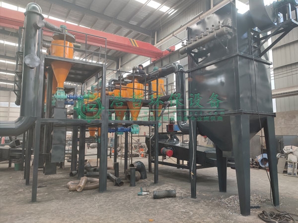 新型廢棄鋰電池破碎處理設(shè)備 新型廢棄鋰電池破碎處理設(shè)備